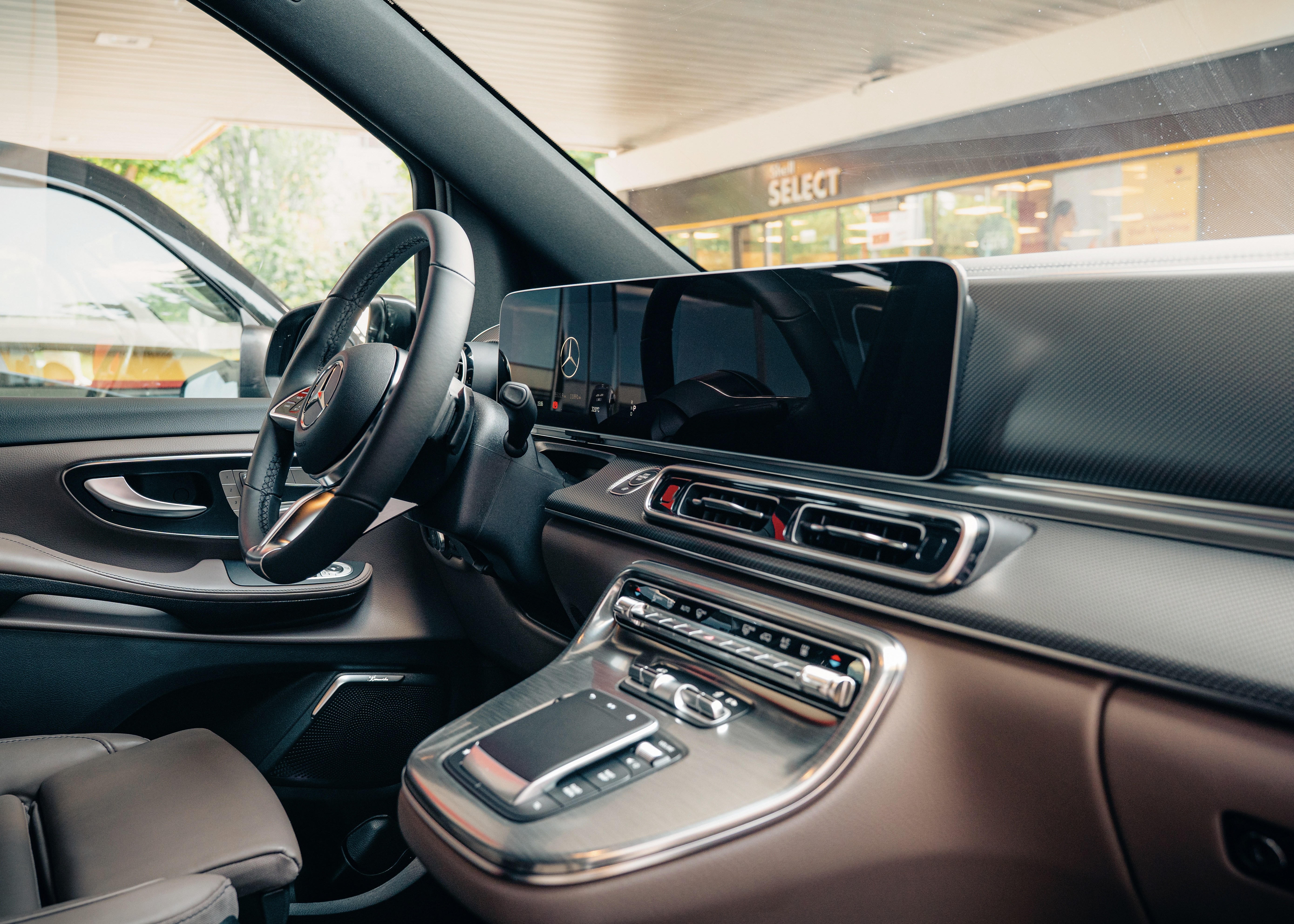 Mercedes-Benz V-Class interior